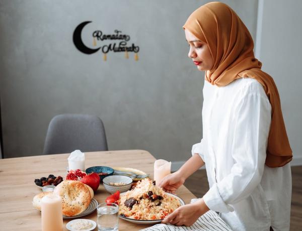 4 Ide Menu Buka Puasa Yang Sederhana, Praktis dan Sehat Ala Sahabat Viralpediaz.com